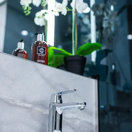 아파트 Sky Symphony 바르나